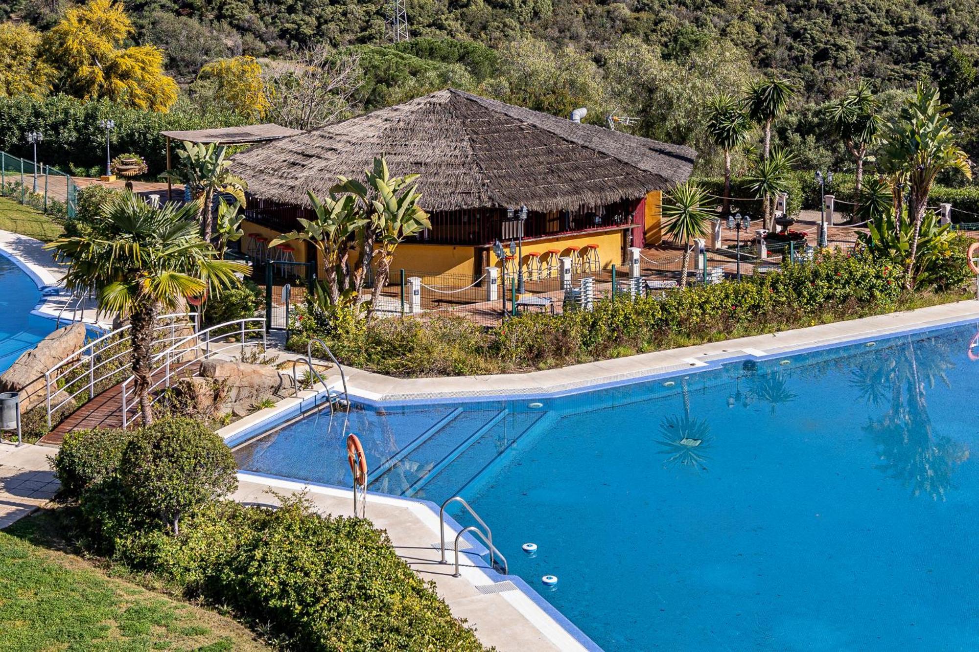 Rentitspain Apartamento Charming Gym, Jacuzzi Y Balcon Estepona Exterior foto